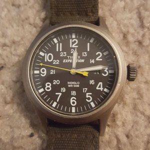 Timex Expedition watch in great condition with Indiglo; fabric band